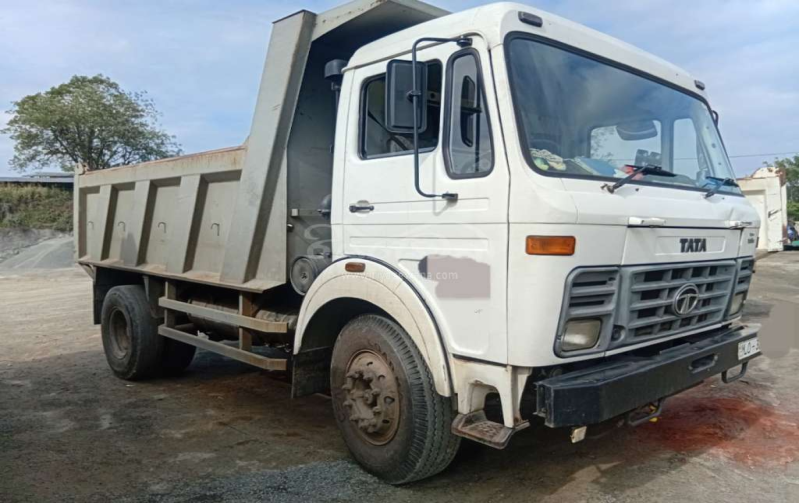 Tata Tippers & Trailer Trucks